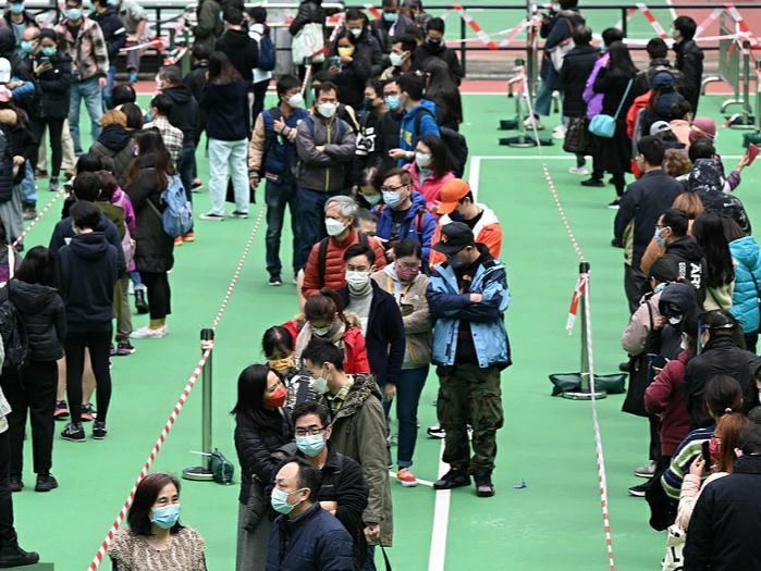 香港卫生防护中心：香港有无接种疫苗者死亡率相差18倍