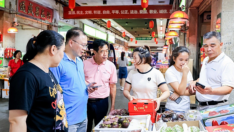 “平湖号”大篷车深港亲子寻游暨文明实践活动再度启航