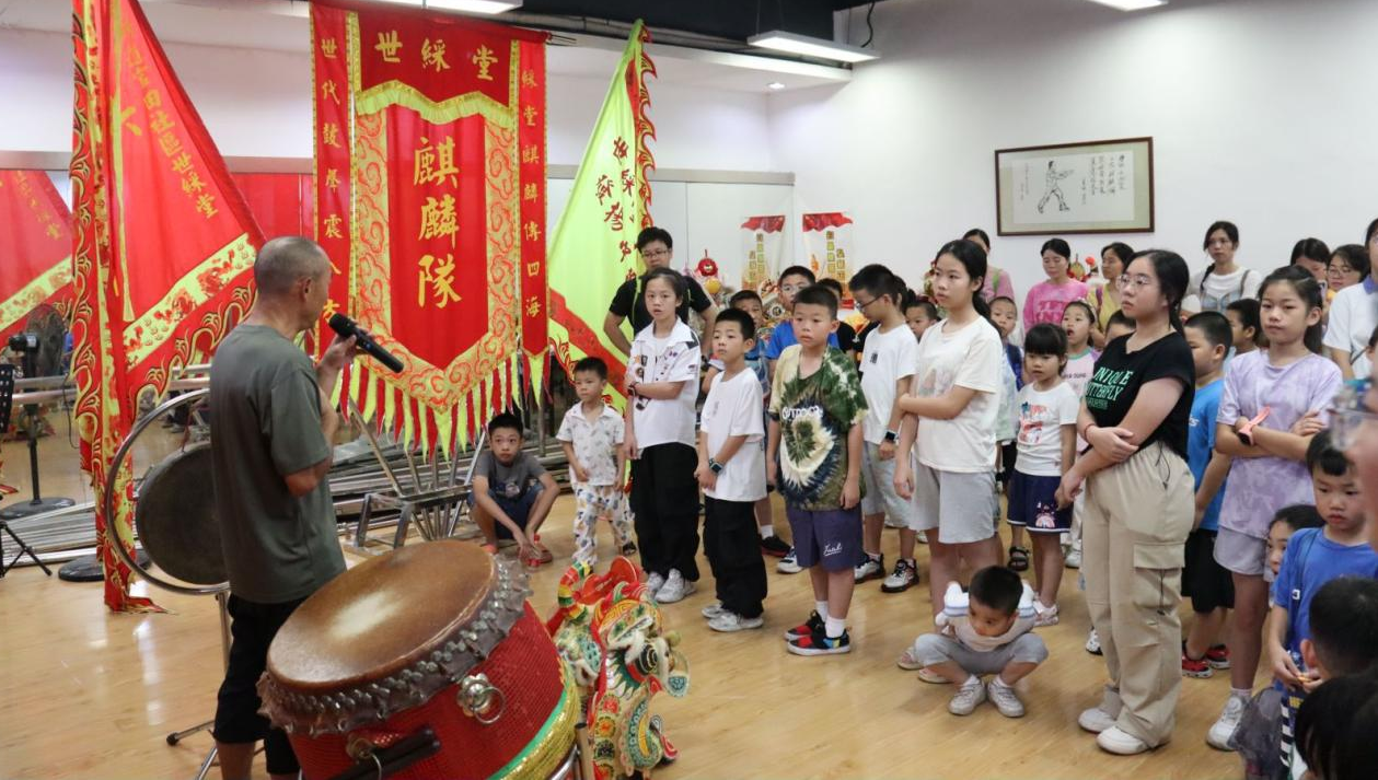 “观”麒麟，“拼”麒麟——浪心社区“小候鸟”体验麒麟文化活动